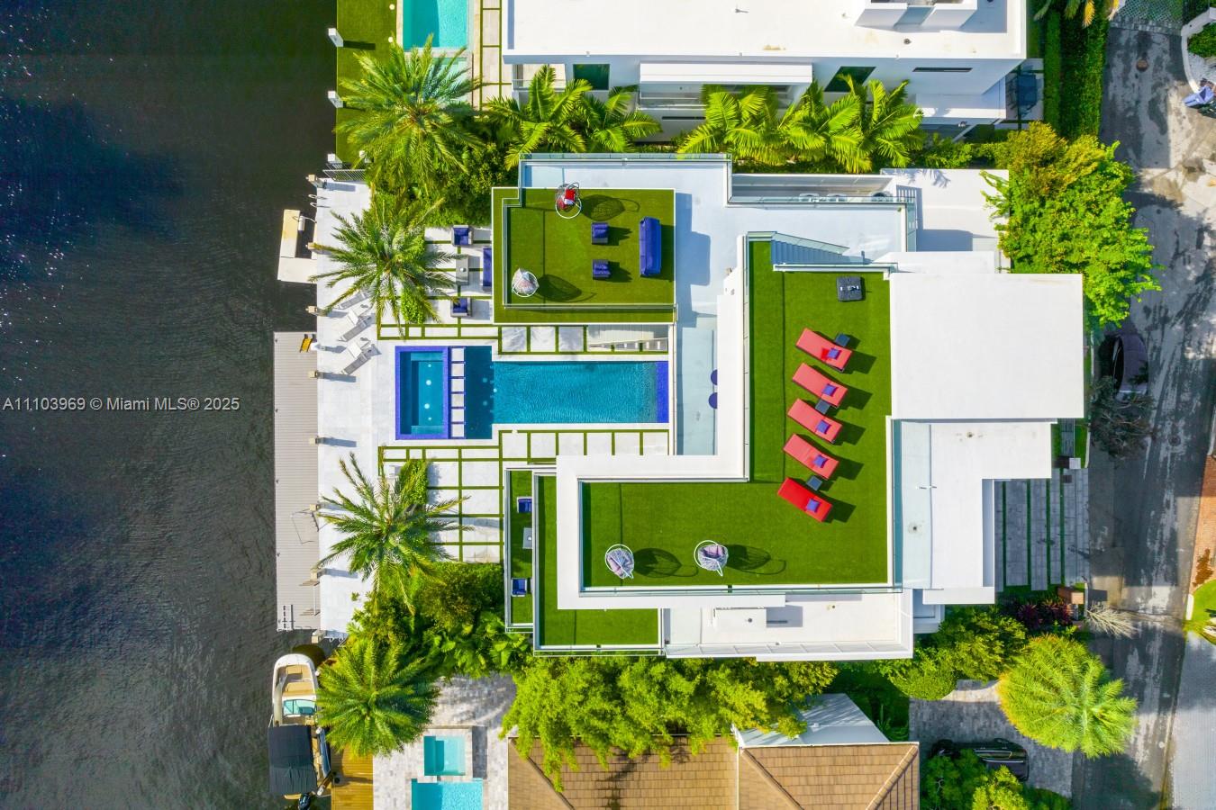 440 Mola Ave Fort Lauderdale, FL 33301