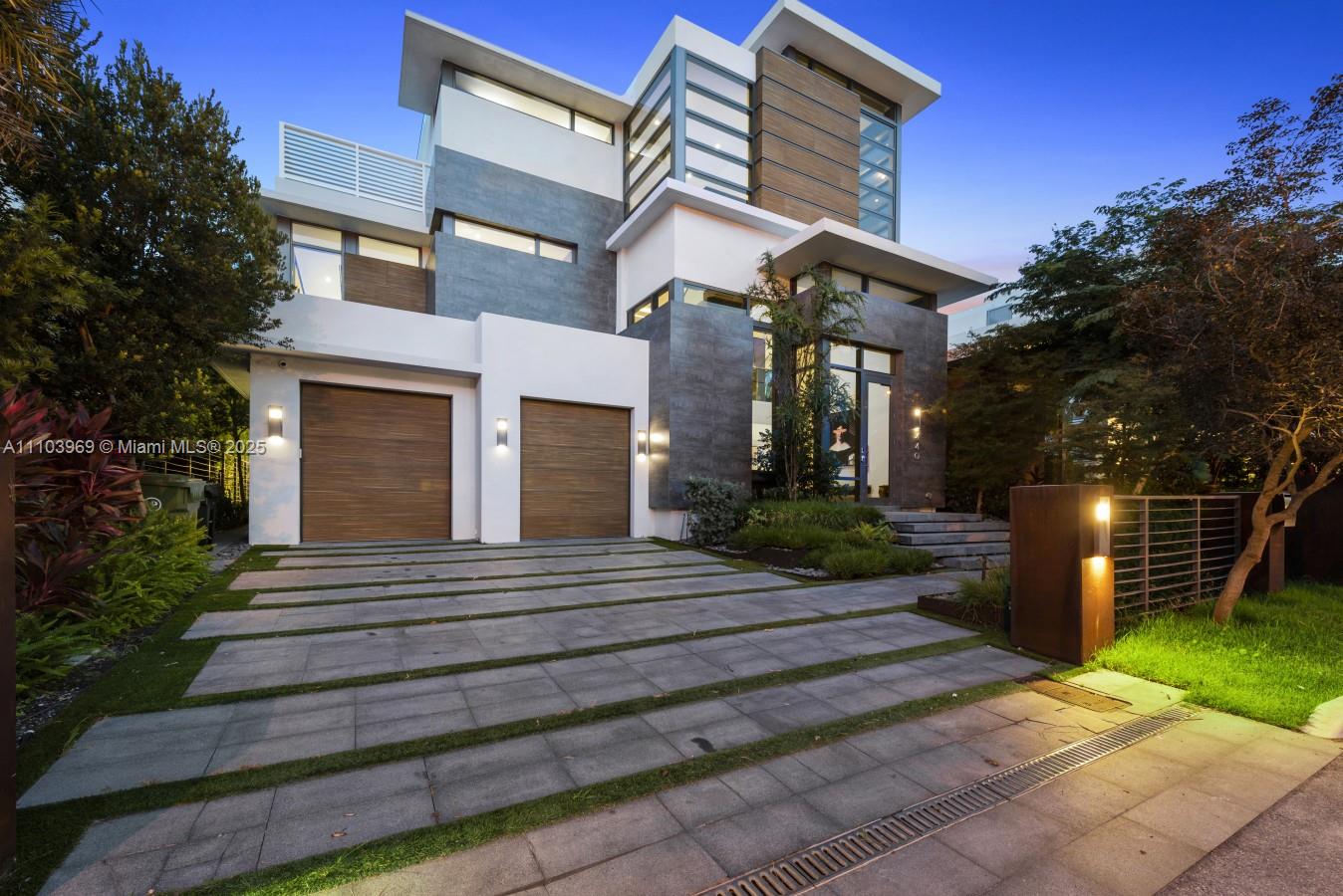 440 Mola Ave Fort Lauderdale, FL 33301