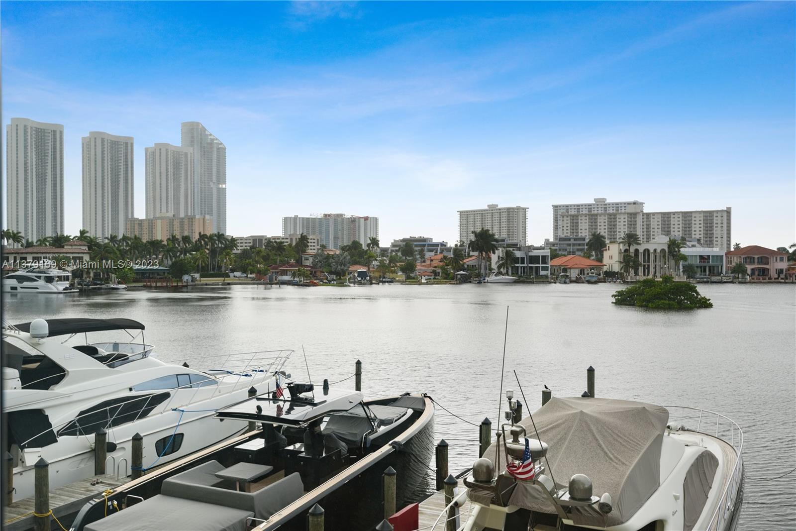 image 400 Sunny Isles0