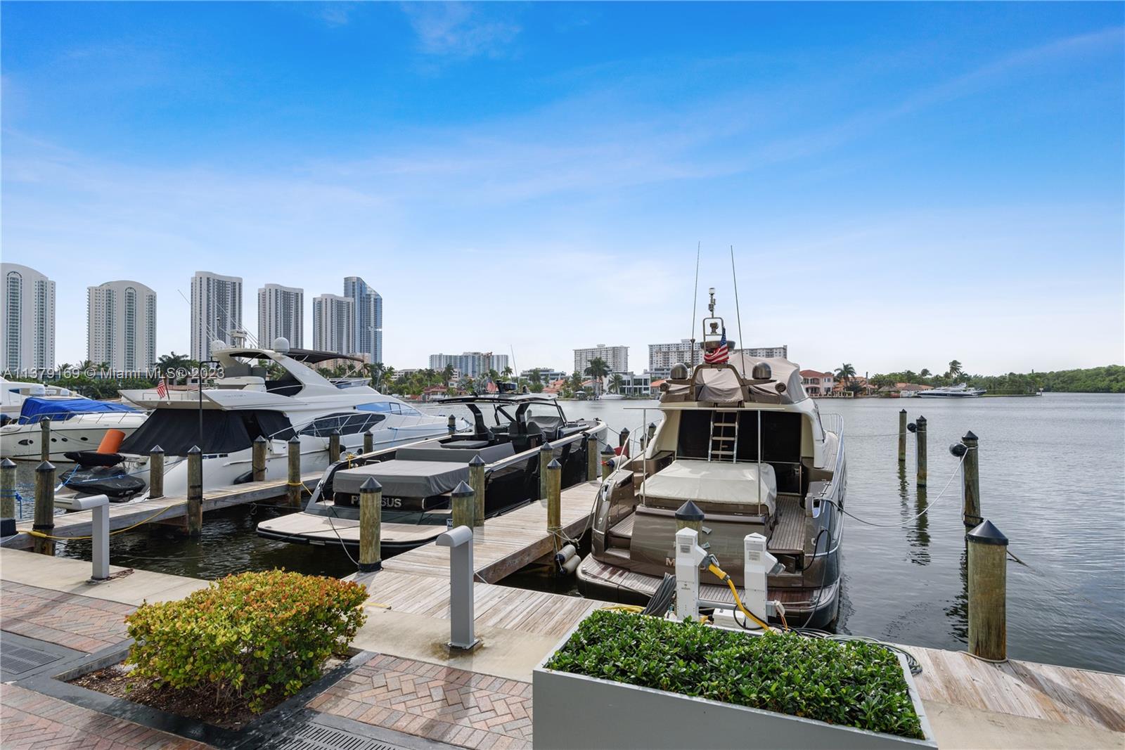 image 400 Sunny Isles2
