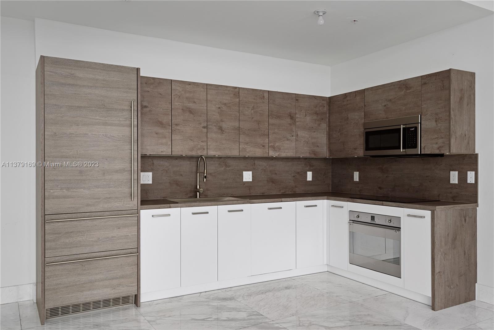 image 400 Sunny Isles5