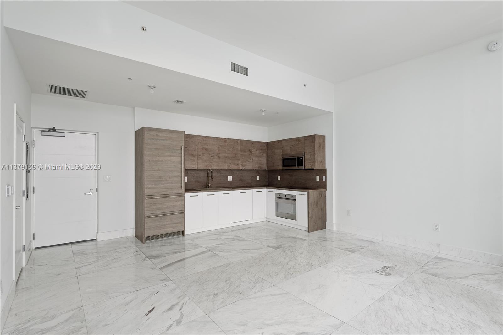 image 400 Sunny Isles6