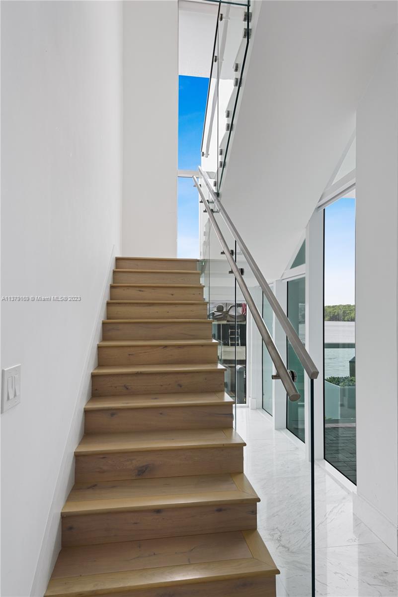 image 400 Sunny Isles8