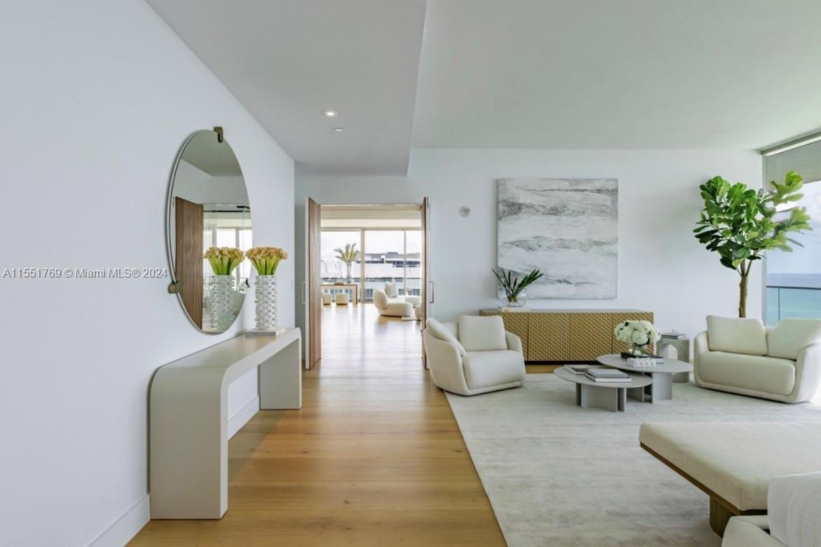 10203 Collins Ave #PH01N - 2701N Bal Harbour, FL 33154