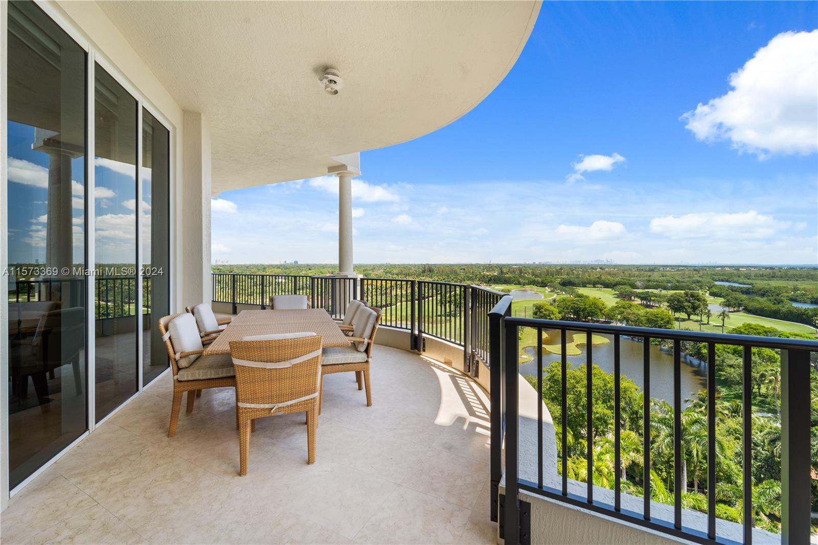 13621 Deering Bay Dr #1104 Coral Gables, FL 33158