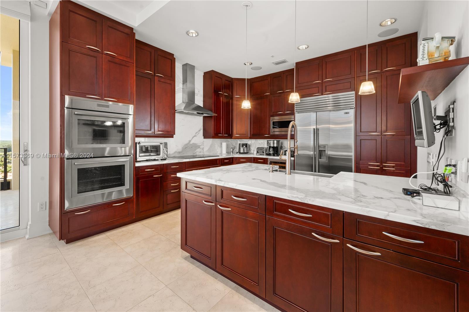 13621 Deering Bay Dr #1104 Coral Gables, FL 33158