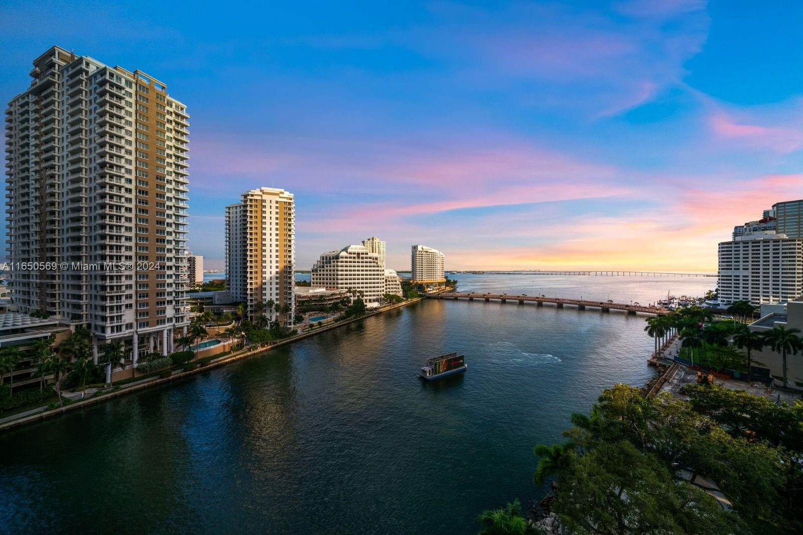 image Icon Brickell II1