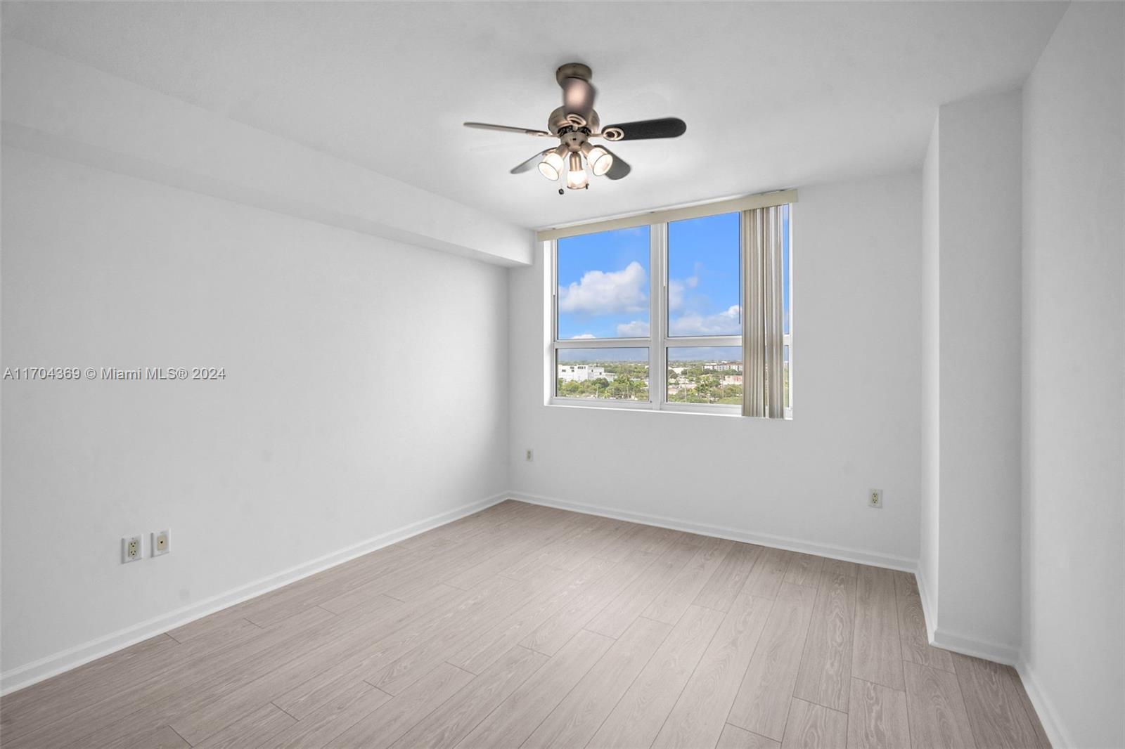 610 W Las Olas Blvd #914N Fort Lauderdale, FL 33312