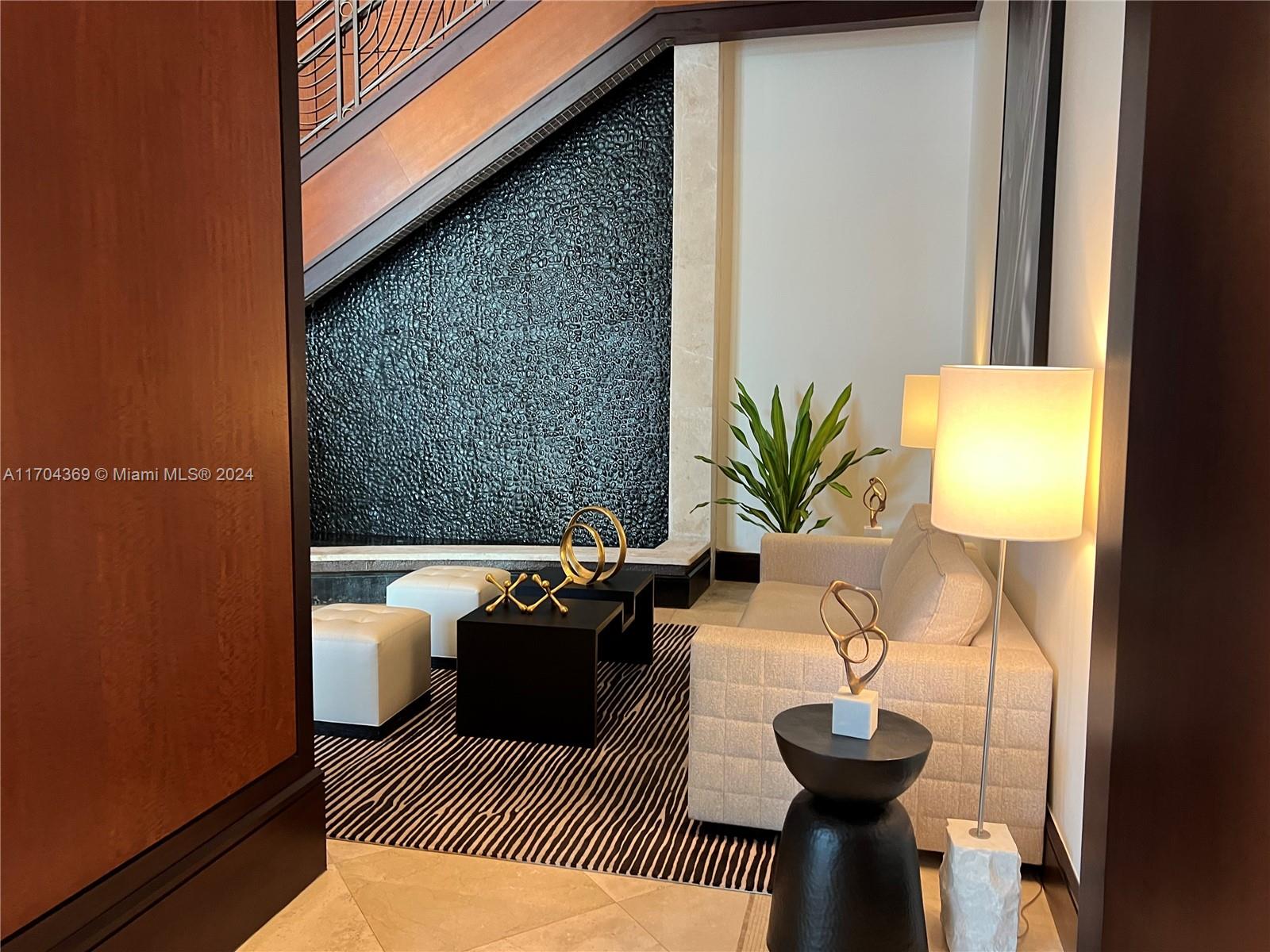 610 W Las Olas Blvd #914N Fort Lauderdale, FL 33312