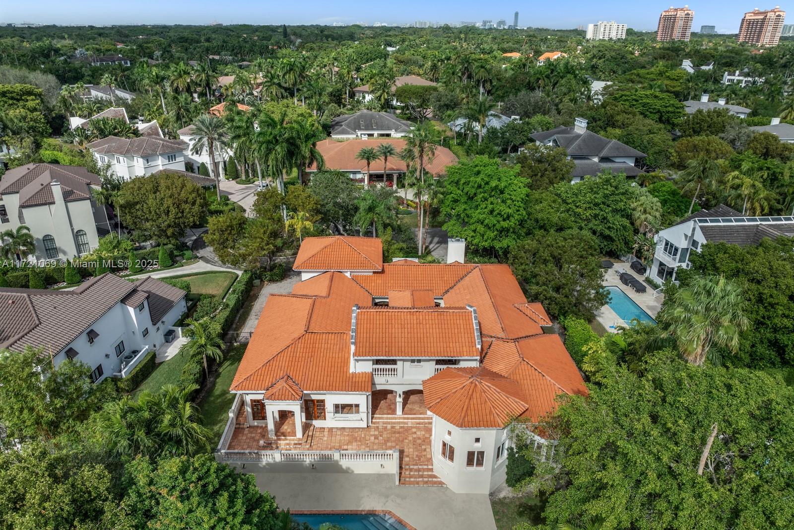 322 Costa Brava Ct Coral Gables, FL 33143 322 Costa Brava Ct Coral Gables, FL 33143