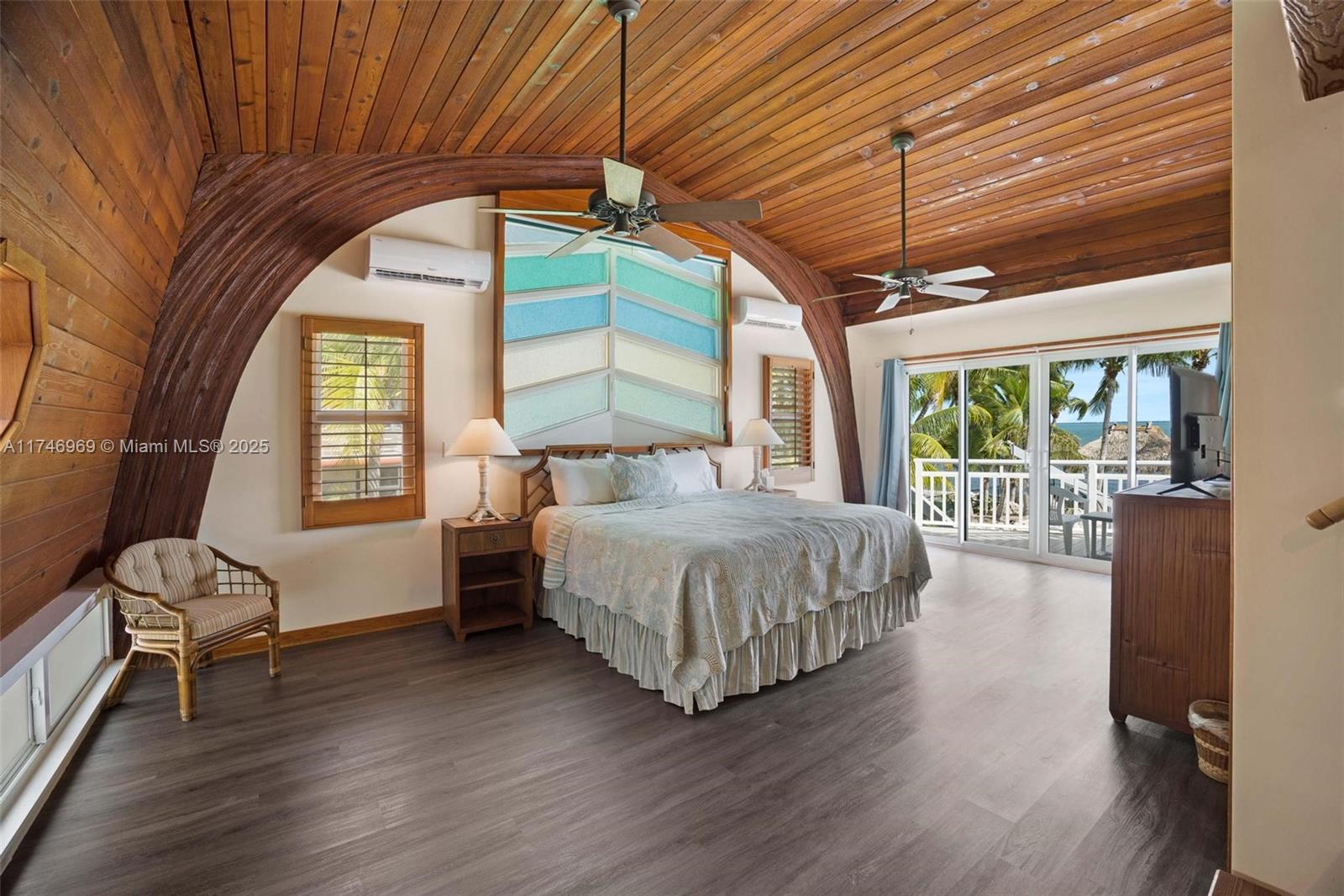 815 E Shore Dr Lower Keys, FL 33042 815 E Shore Dr Lower Keys, FL 33042