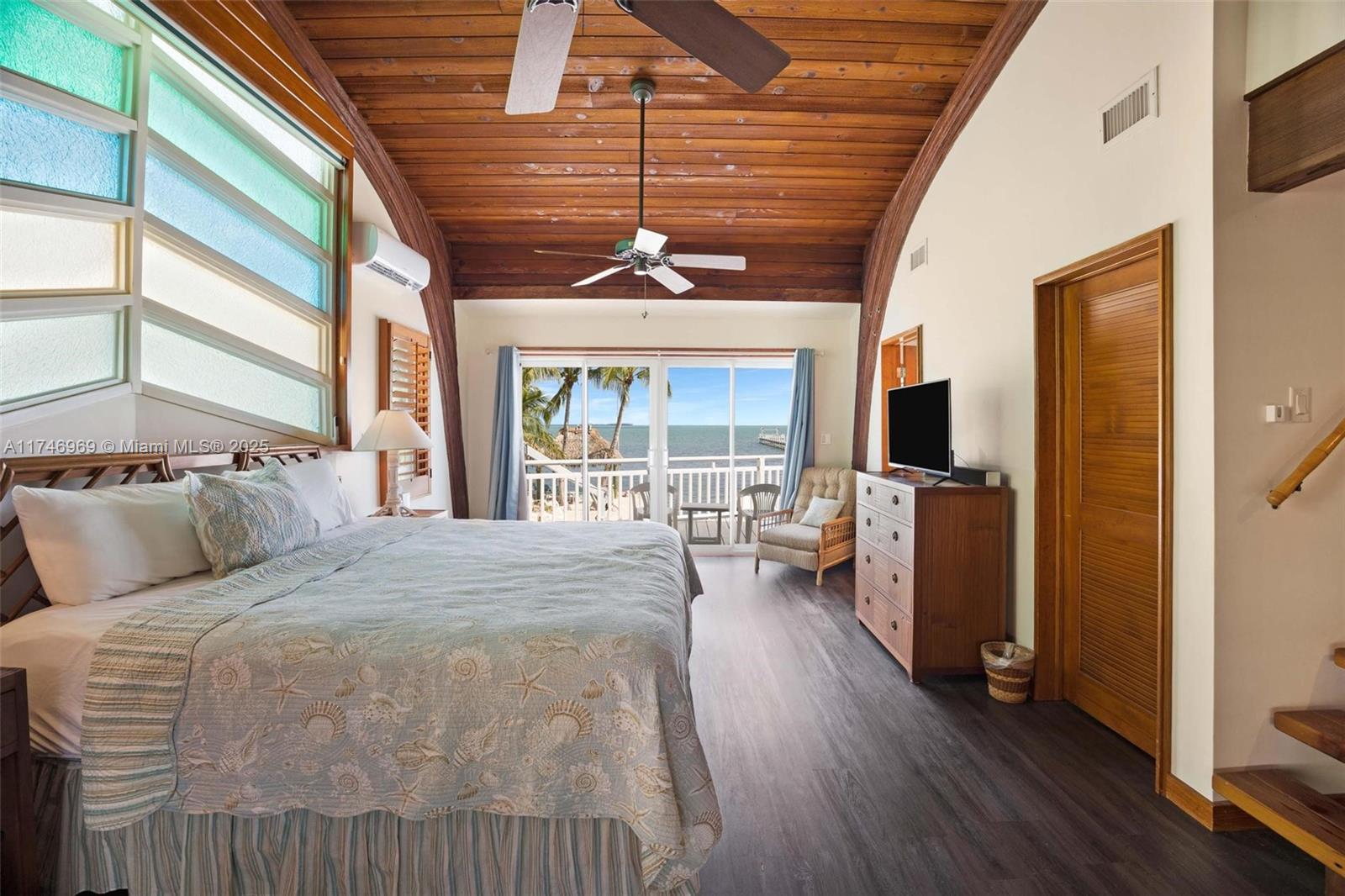 815 E Shore Dr Lower Keys, FL 33042 815 E Shore Dr Lower Keys, FL 33042