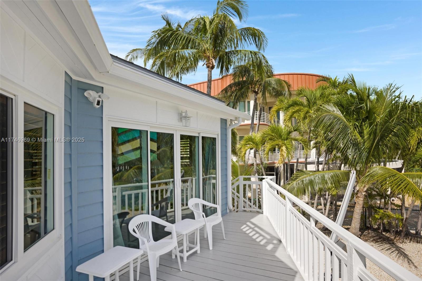815 E Shore Dr Lower Keys, FL 33042 815 E Shore Dr Lower Keys, FL 33042