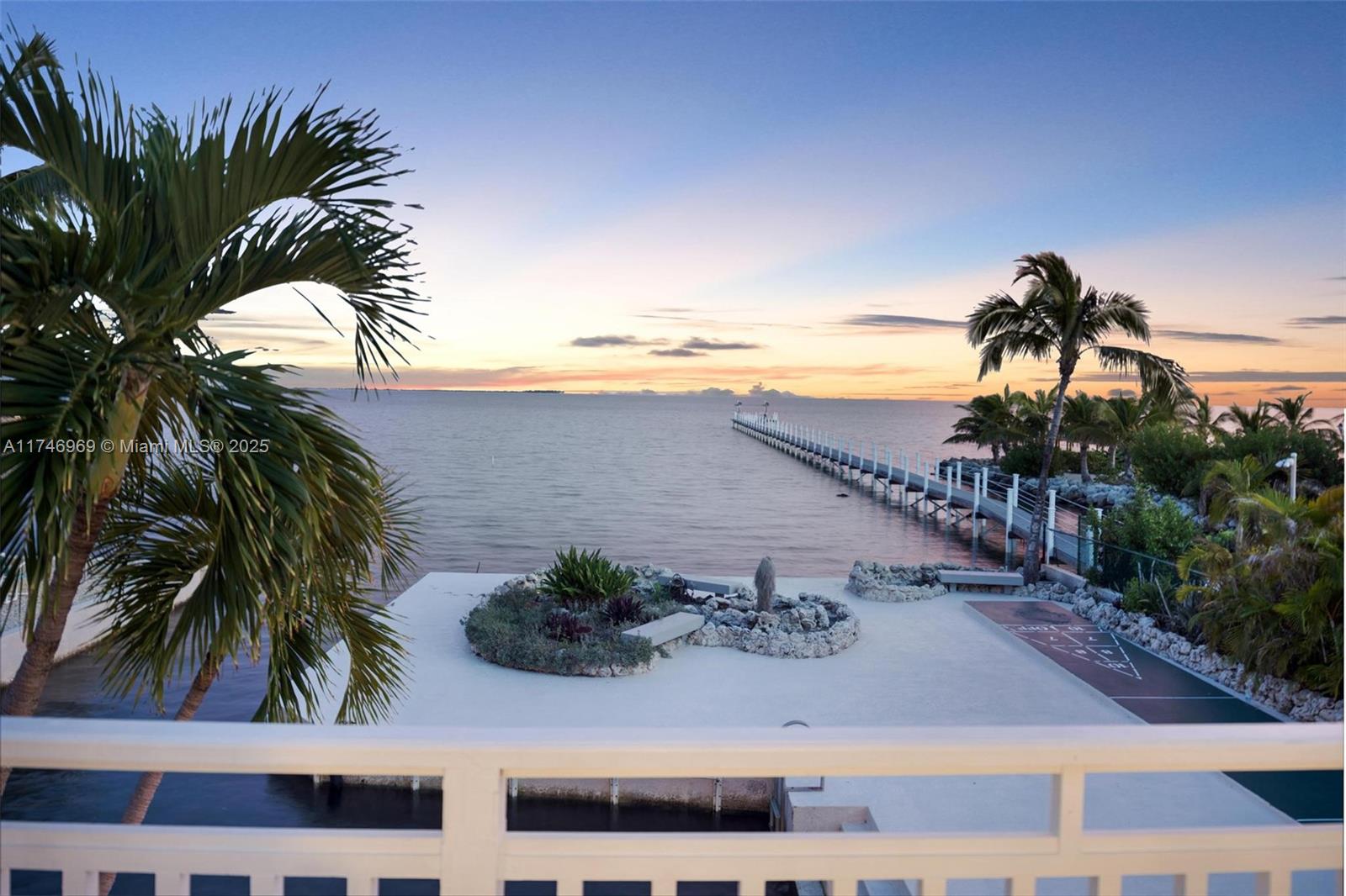 815 E Shore Dr Lower Keys, FL 33042 815 E Shore Dr Lower Keys, FL 33042