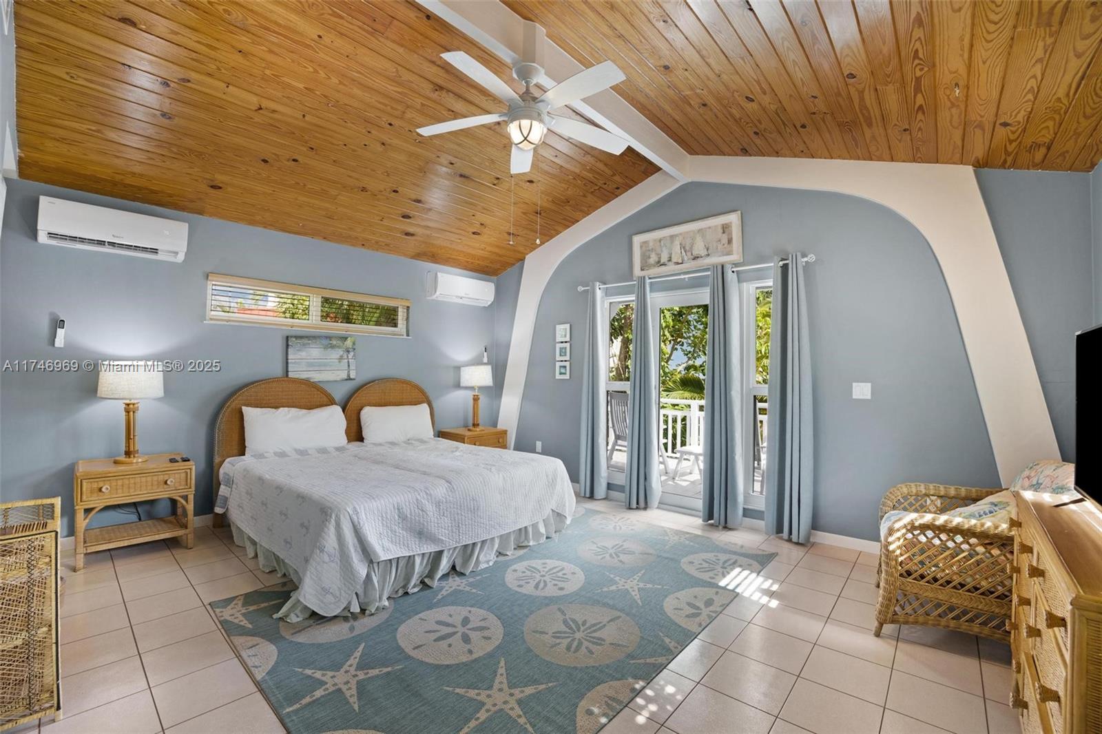 815 E Shore Dr Lower Keys, FL 33042 815 E Shore Dr Lower Keys, FL 33042