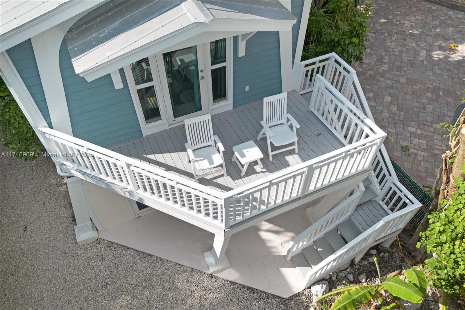 815 E Shore Dr Lower Keys, FL 33042 815 E Shore Dr Lower Keys, FL 33042