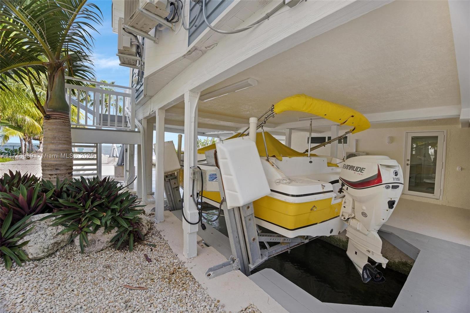 815 E Shore Dr Lower Keys, FL 33042 815 E Shore Dr Lower Keys, FL 33042