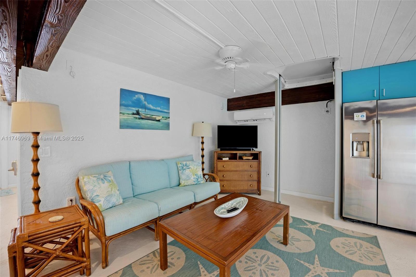 815 E Shore Dr Lower Keys, FL 33042 815 E Shore Dr Lower Keys, FL 33042