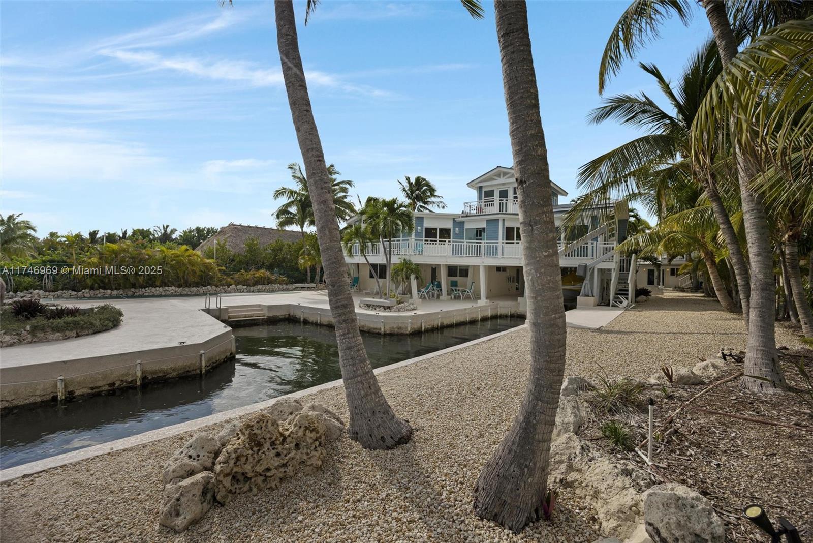 815 E Shore Dr Lower Keys, FL 33042 815 E Shore Dr Lower Keys, FL 33042