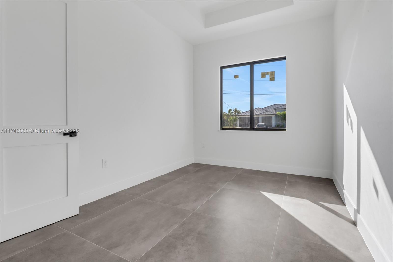 3517 NW 46th Ave Cape Coral, FL 33993