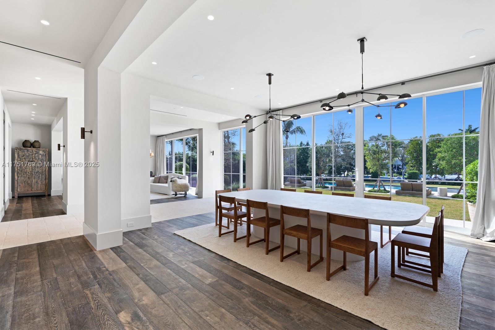 9330 Gallardo St Coral Gables, FL 33156