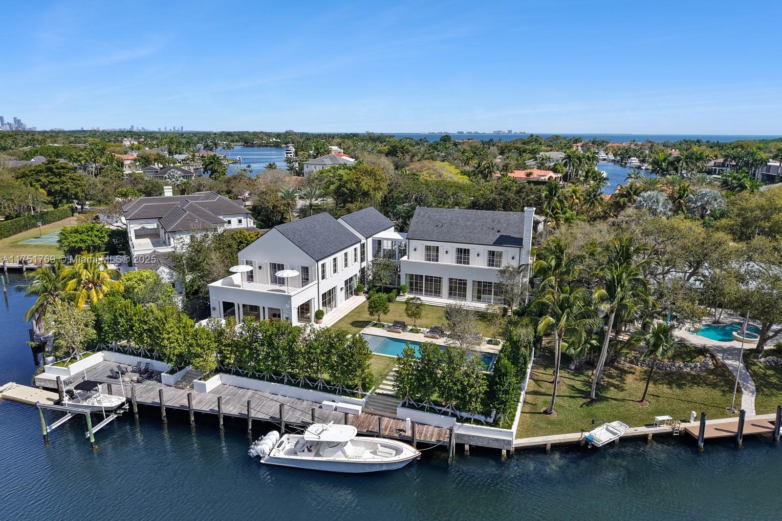 9330 Gallardo St Coral Gables, FL 33156