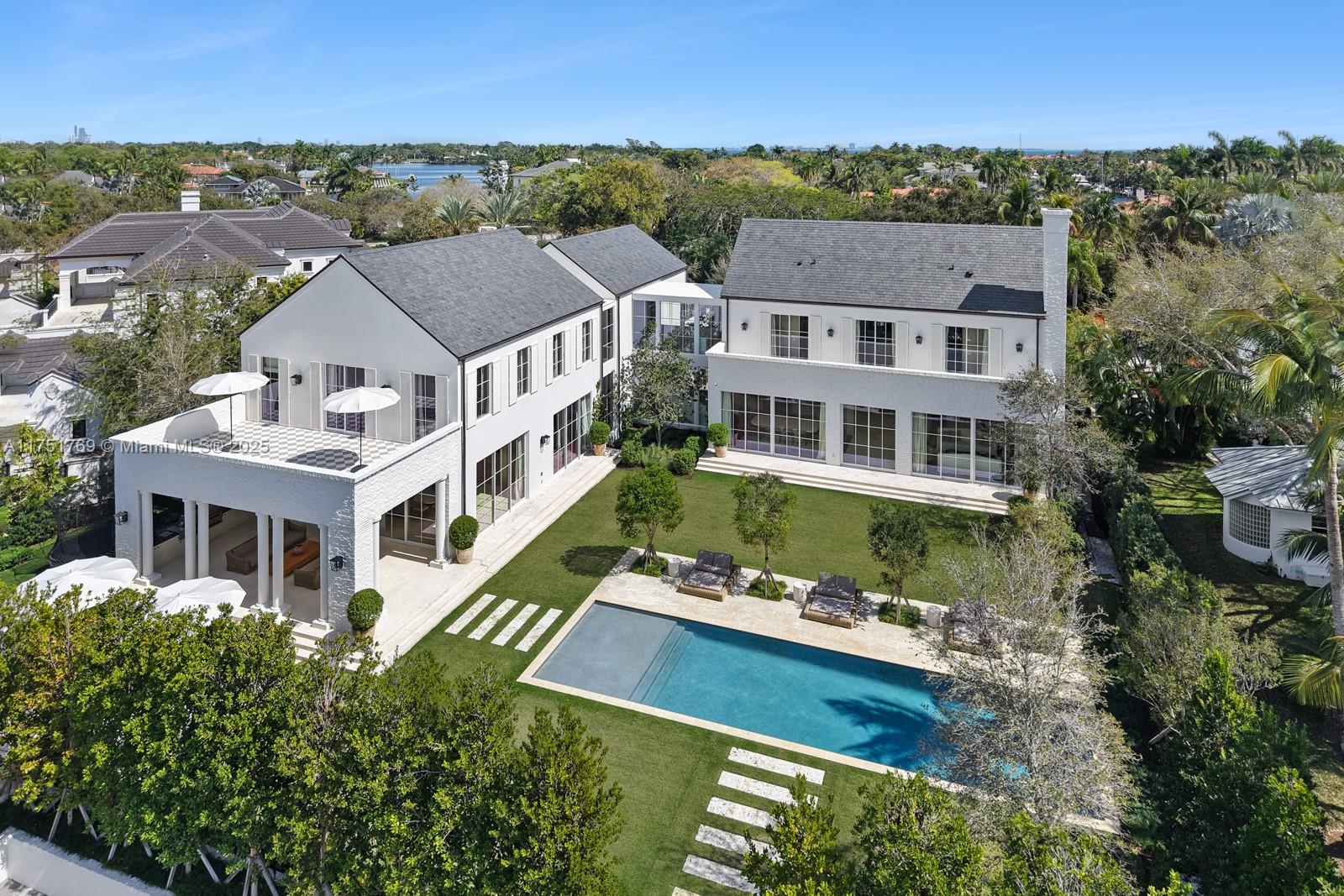 9330 Gallardo St Coral Gables, FL 33156