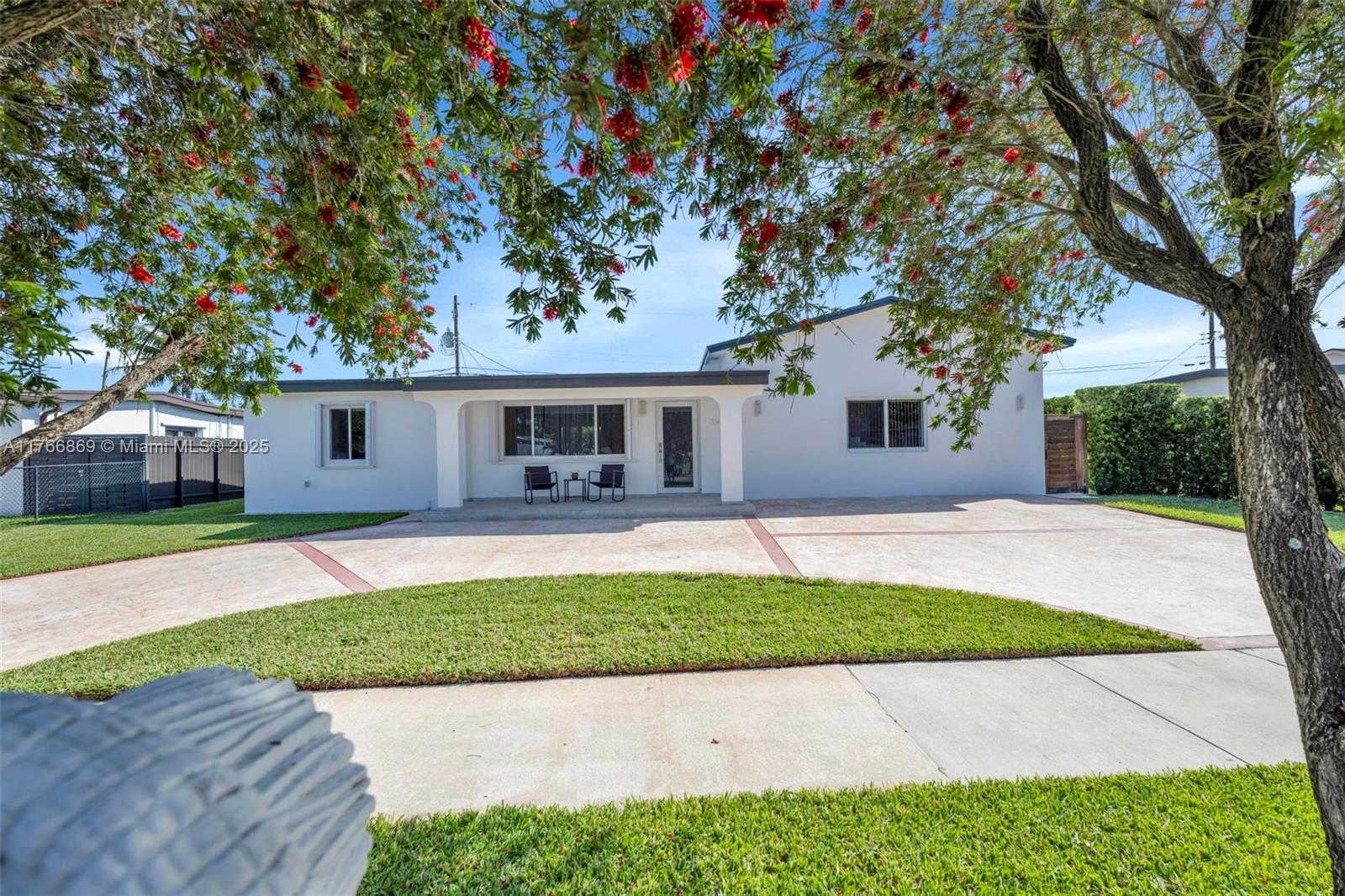 11410 SW 52nd St