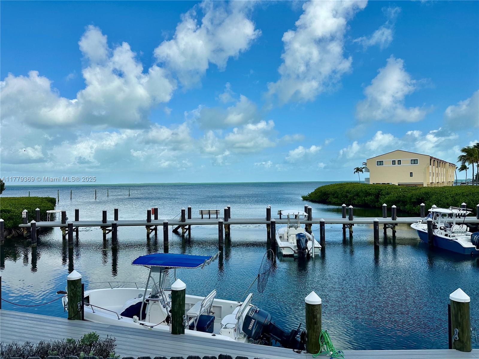 image Summer Sea Condo10
