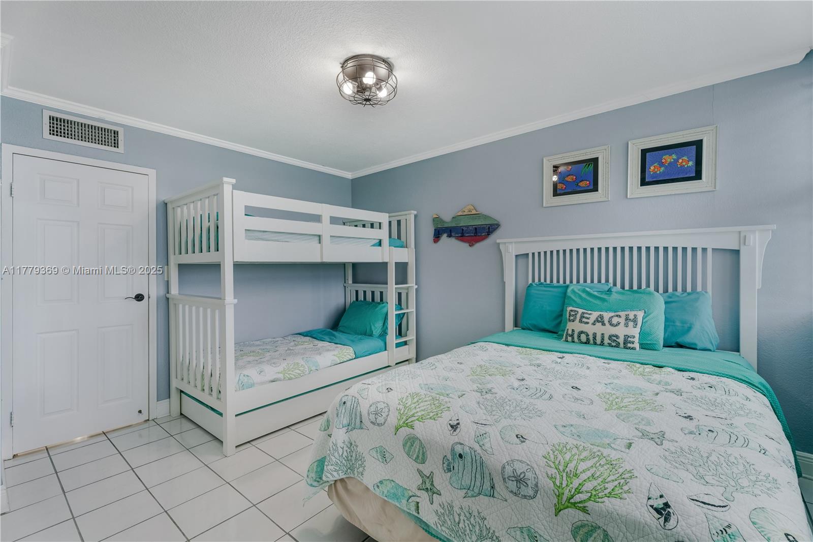 image Summer Sea Condo30
