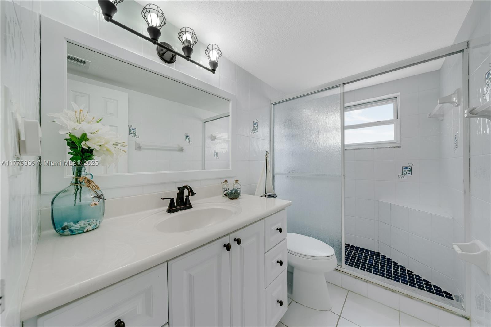 image Summer Sea Condo31