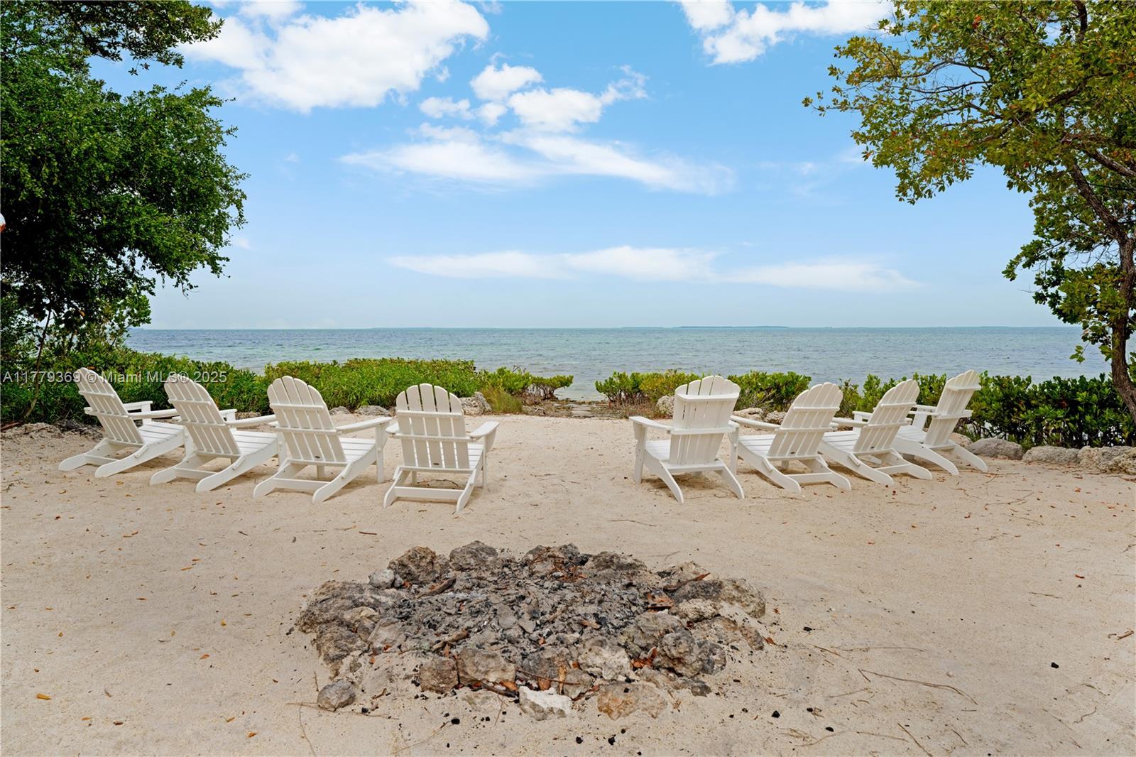 image Summer Sea Condo45