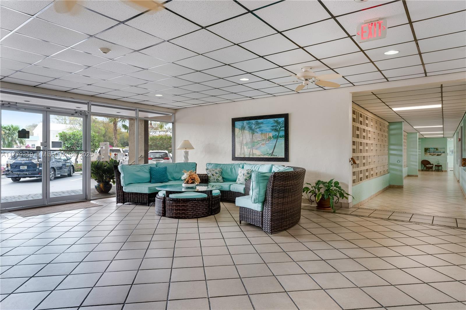 image Summer Sea Condo53