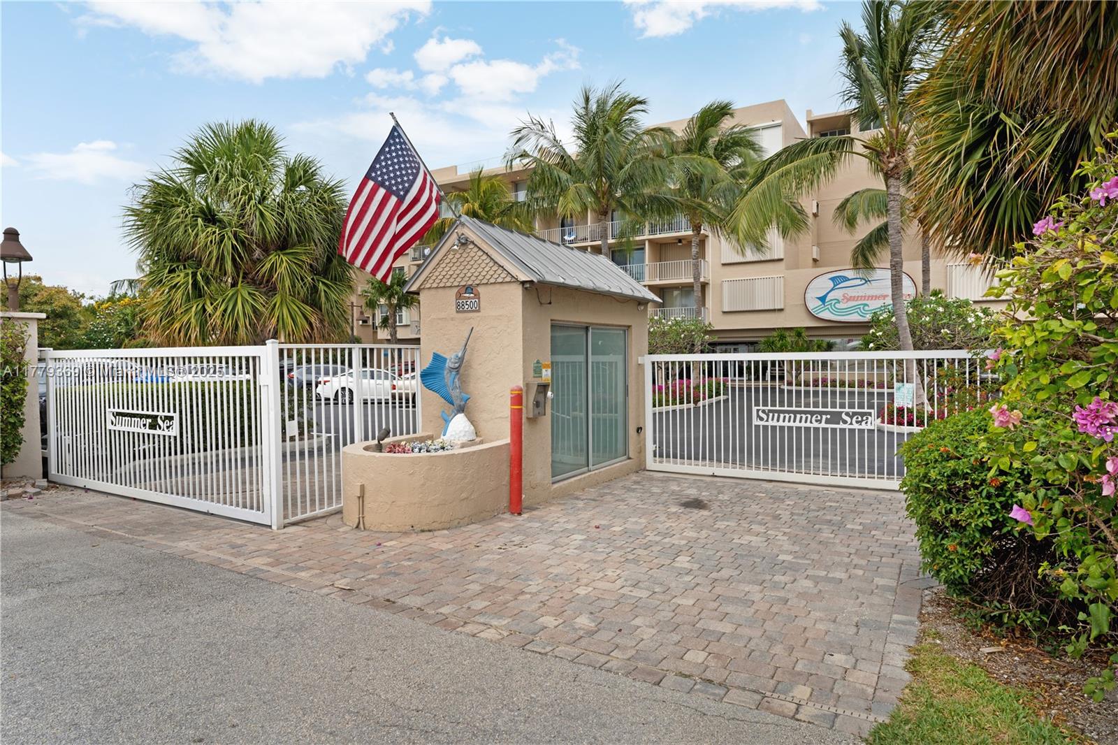 image Summer Sea Condo57