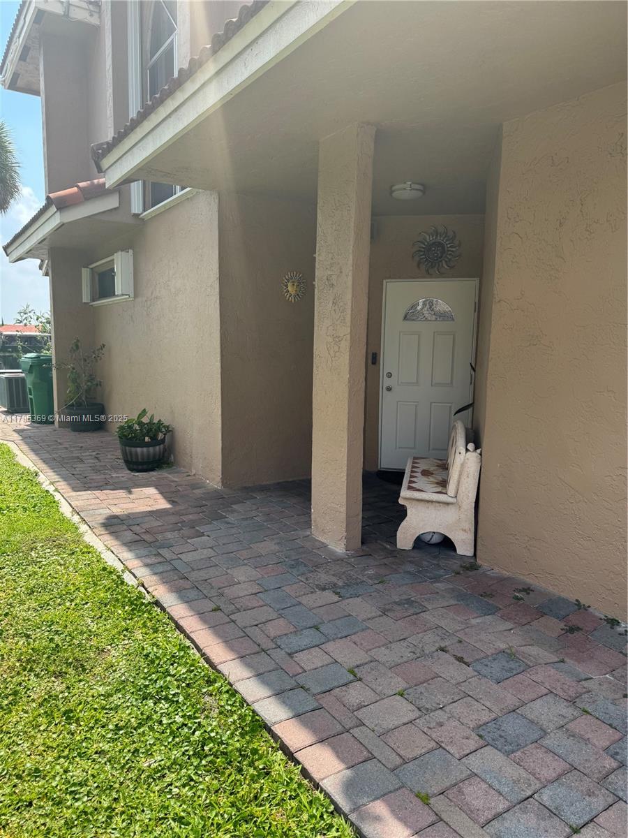 8270 NW 191st Ln #13L,Hialeah, FL 33015