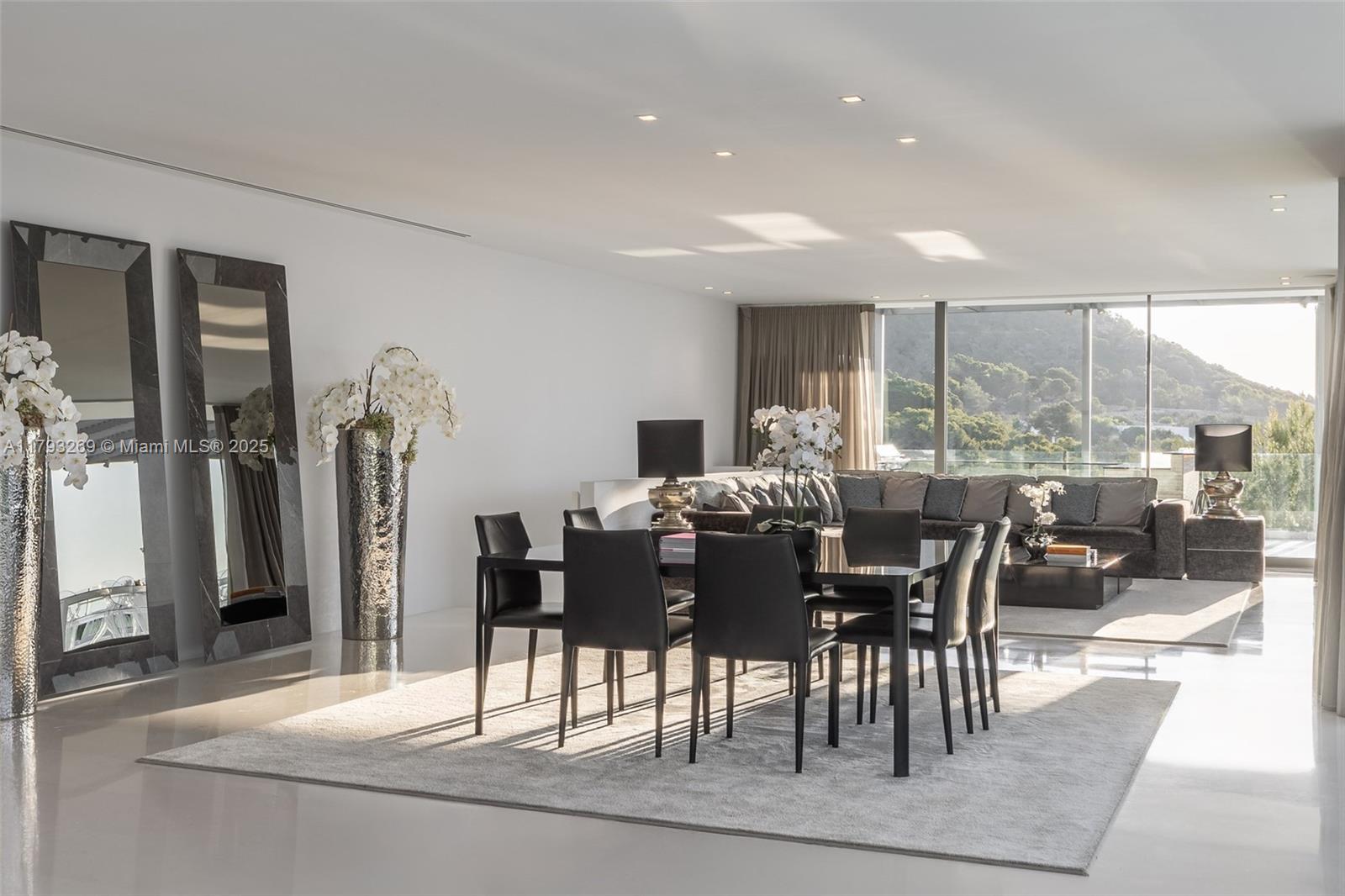 Undisclosed Address Ibiza, FL 0