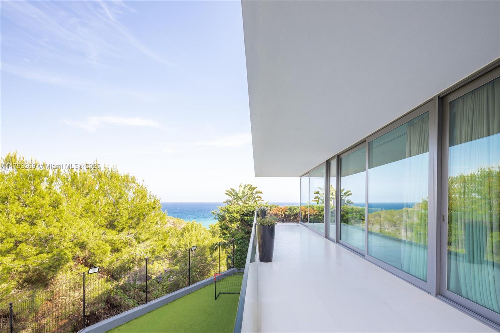 Undisclosed Address Ibiza, FL 0