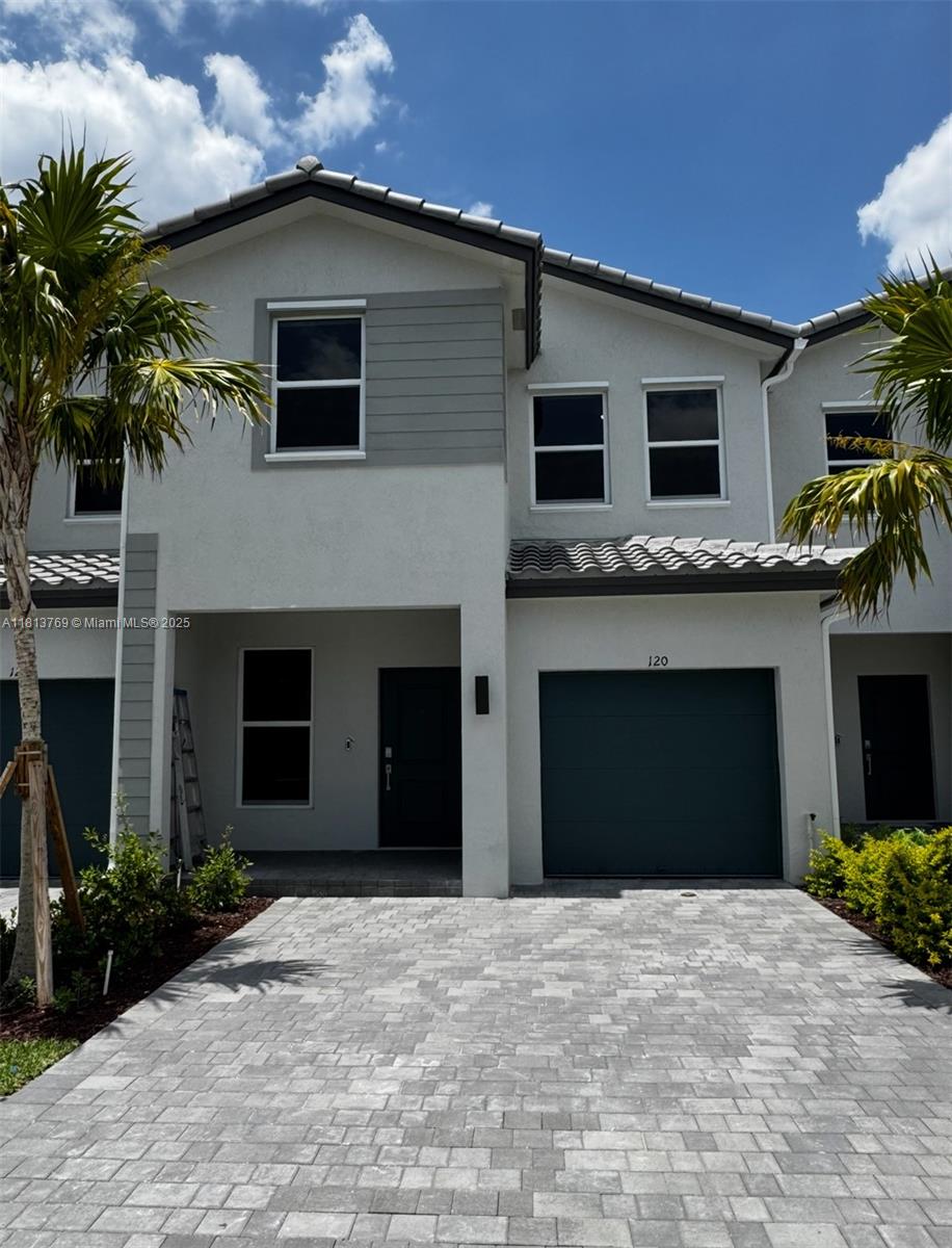 136 SW 184th Way #136
