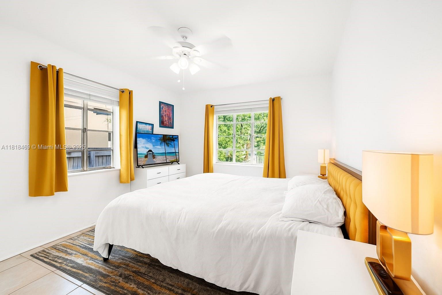 1545 Normandy Dr Miami Beach, FL 33141