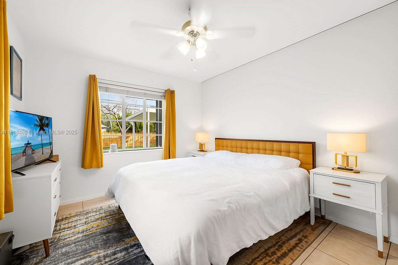 1545 Normandy Dr Miami Beach, FL 33141