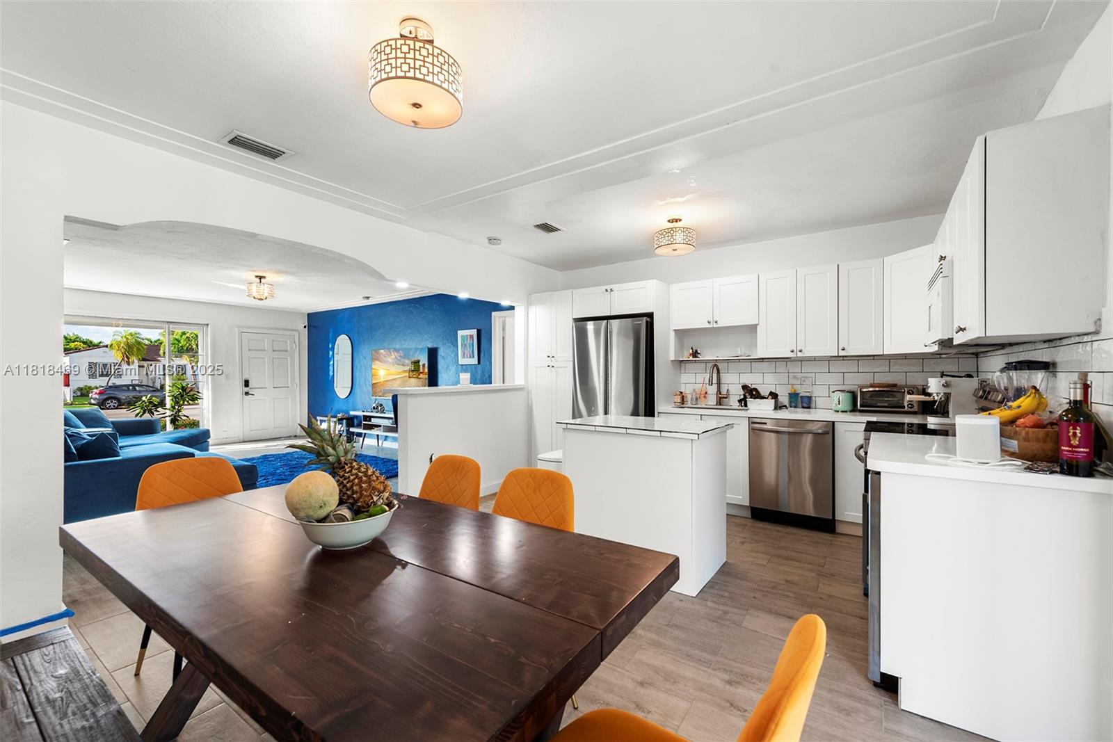 1545 Normandy Dr Miami Beach, FL 33141