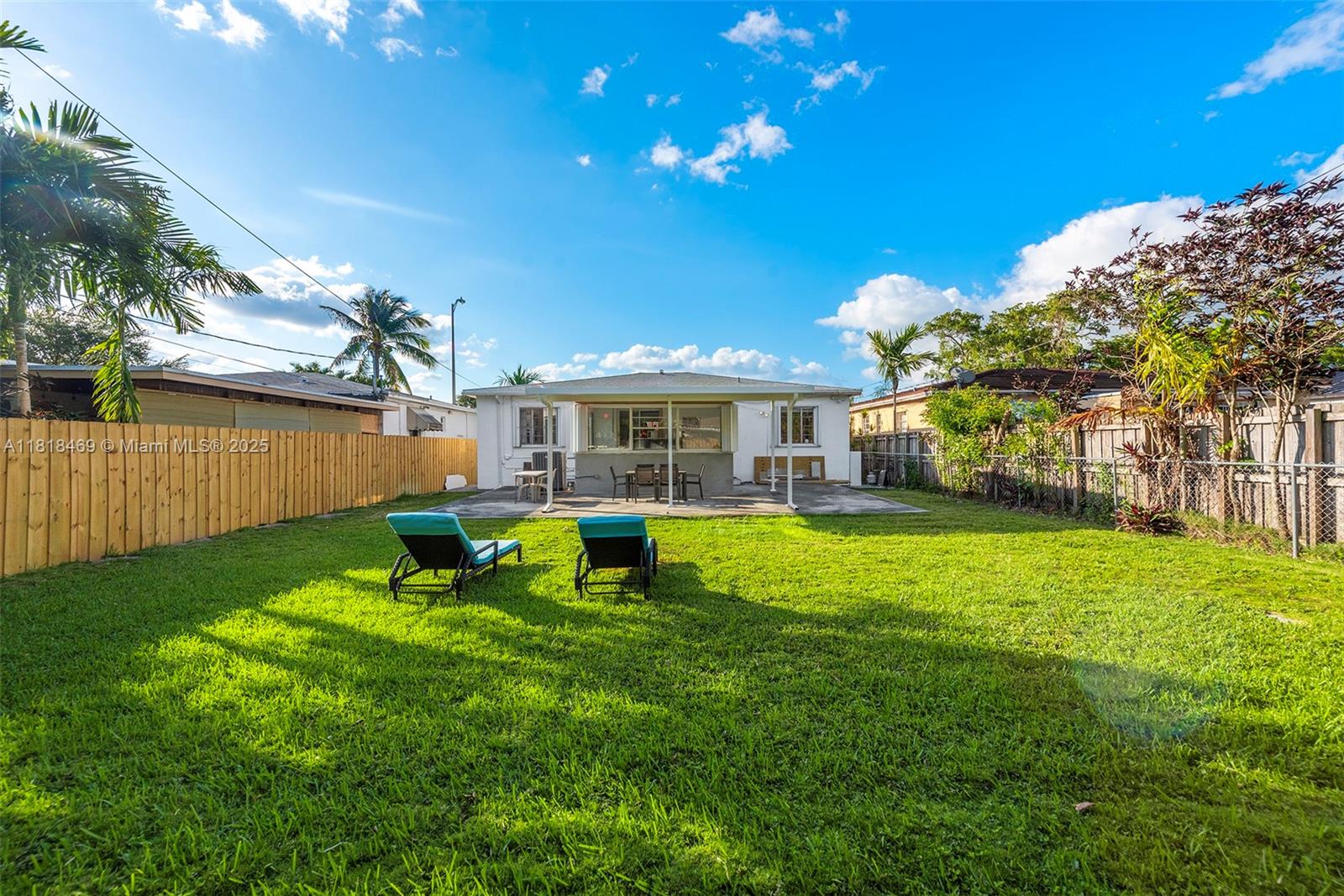 1545 Normandy Dr Miami Beach, FL 33141