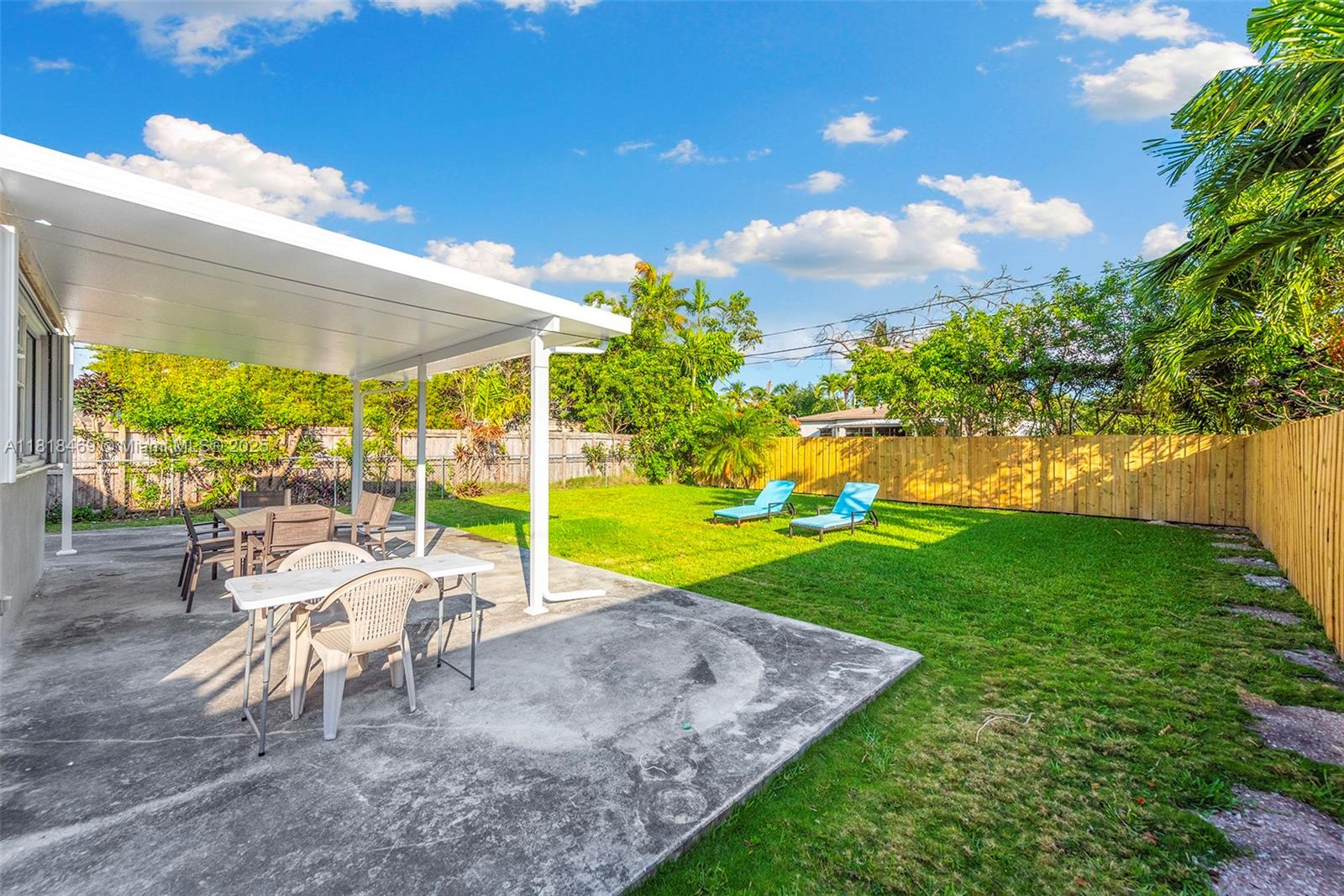 1545 Normandy Dr Miami Beach, FL 33141