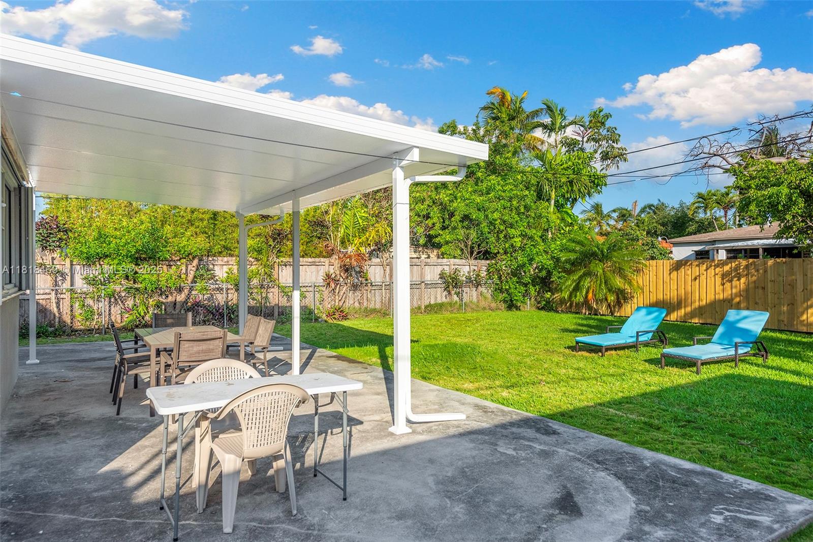 1545 Normandy Dr Miami Beach, FL 33141