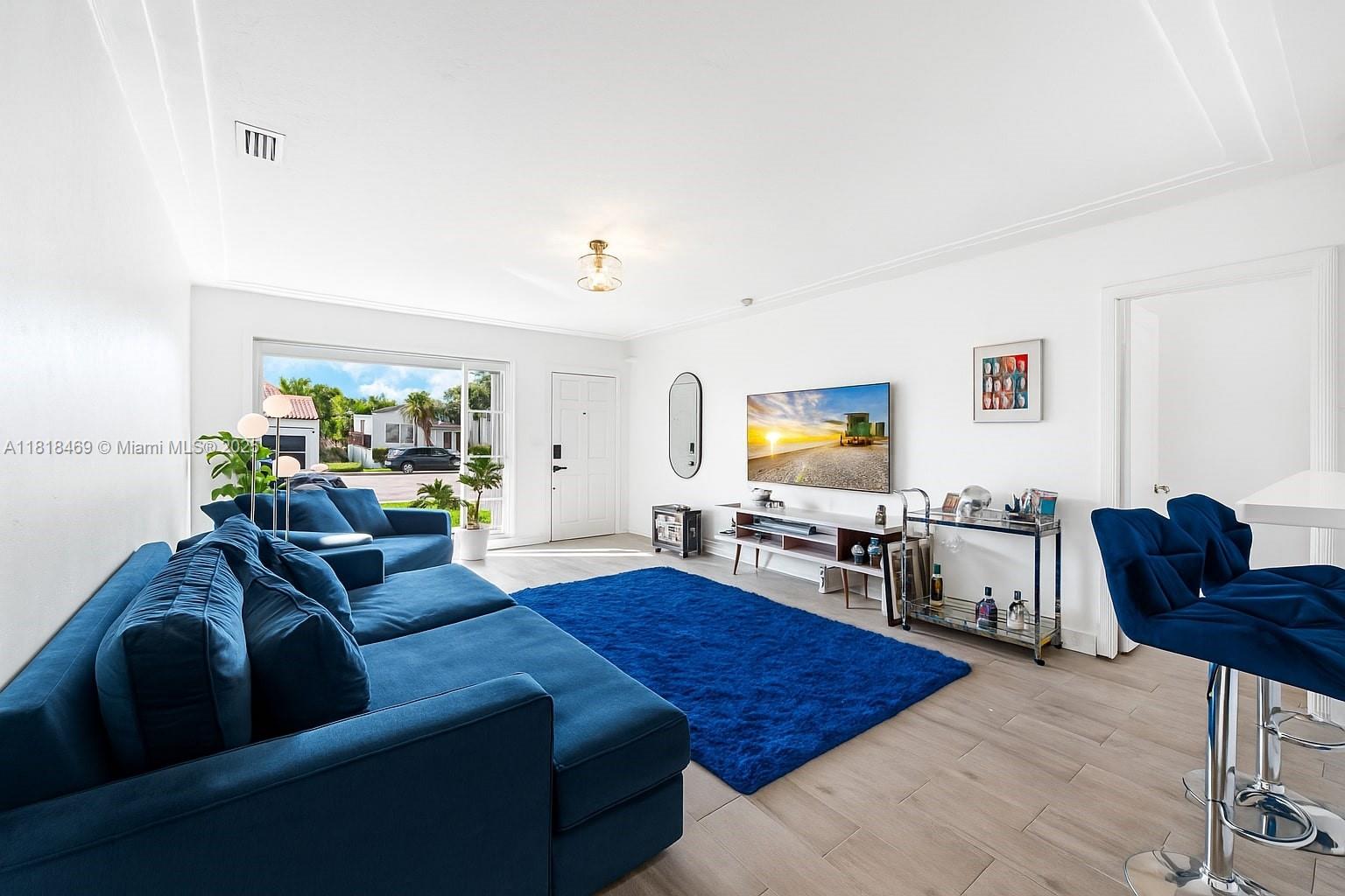 1545 Normandy Dr Miami Beach, FL 33141