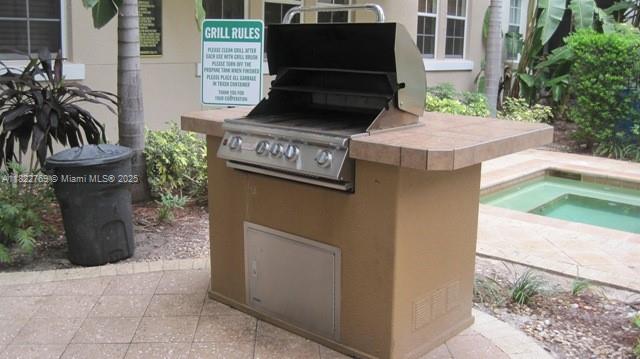 533 NE 3rd Ave #410 Fort Lauderdale, FL 33301