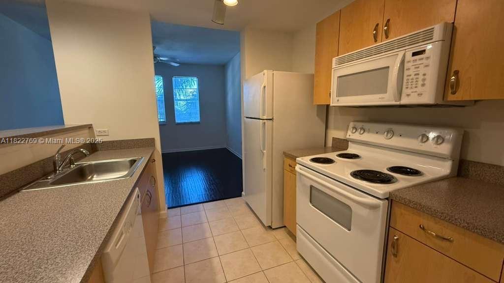 533 NE 3rd Ave #410 Fort Lauderdale, FL 33301