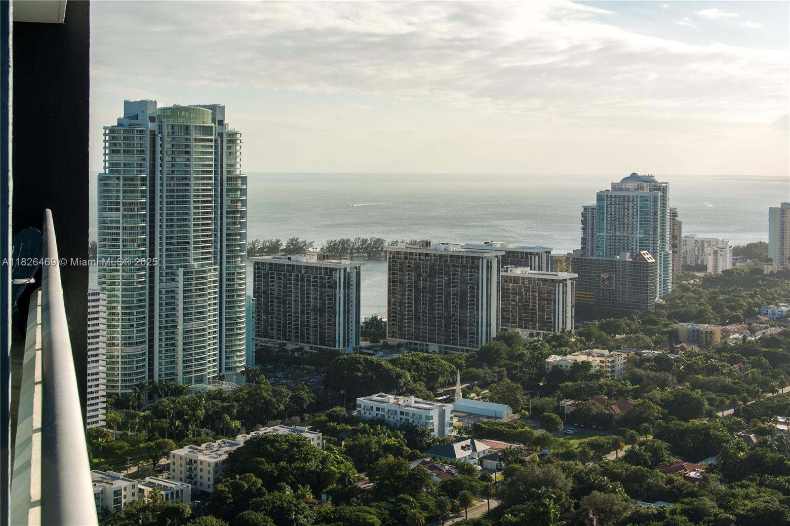 image Infinity At Brickell Cond11