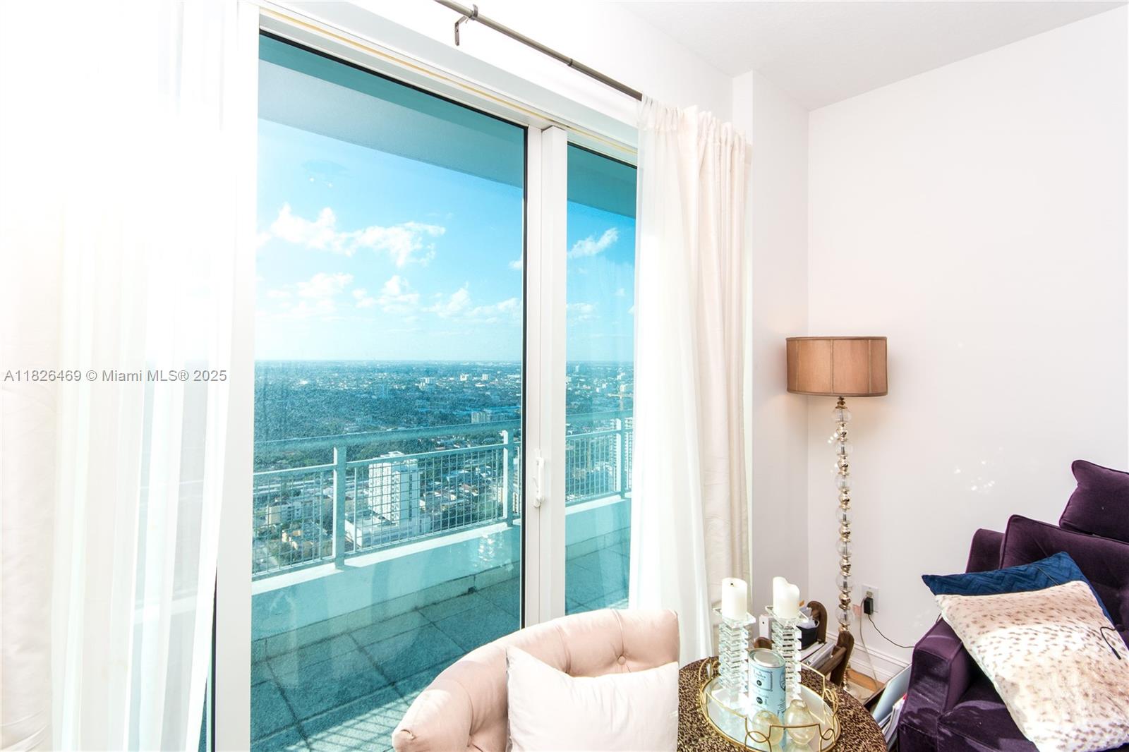 image Infinity At Brickell Cond7