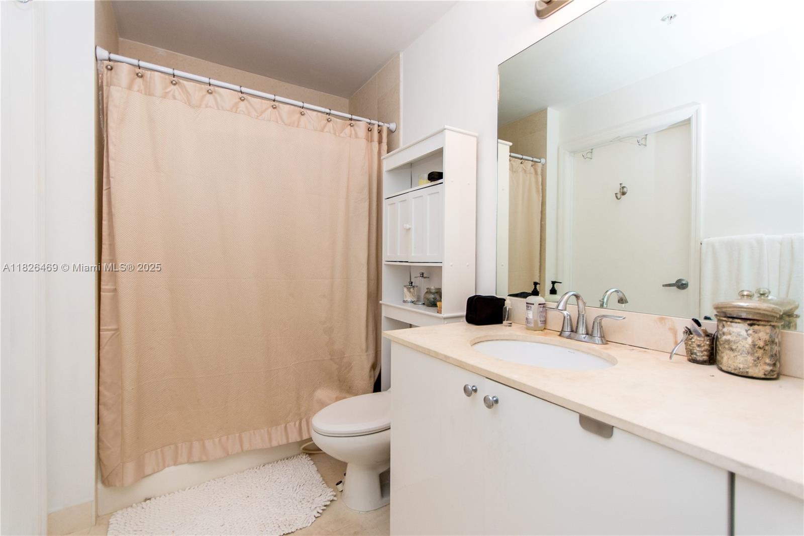 image Infinity At Brickell Cond8